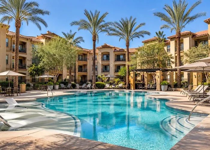 Apartment Desert Luxe 2br Balcony